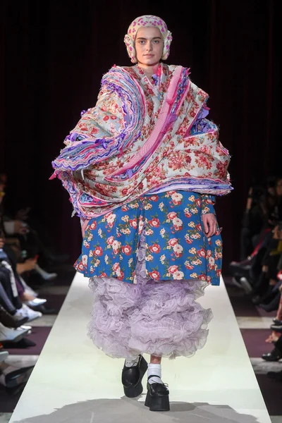 Look 12